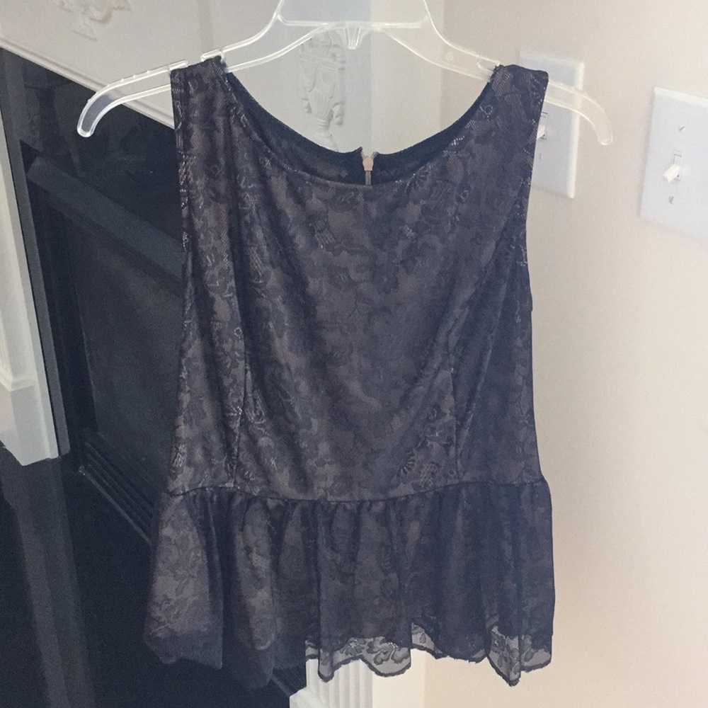 New York and Company black lace peplum top